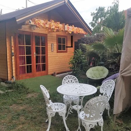 Normandy Cottage Gagny Екстериор снимка