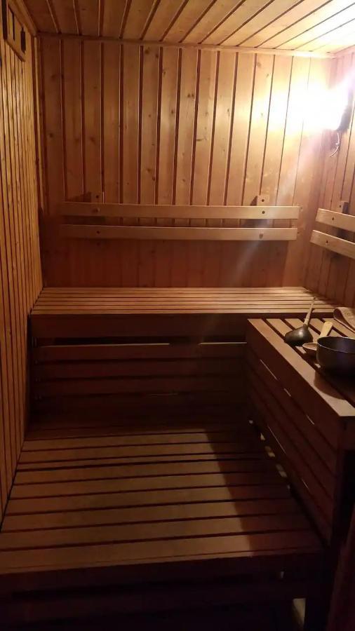 Normandy Cottage Gagny Екстериор снимка