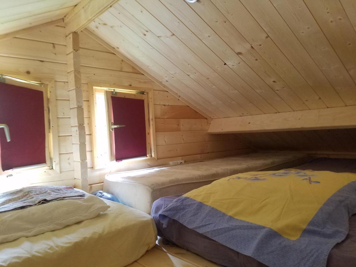 Normandy Cottage Gagny Екстериор снимка