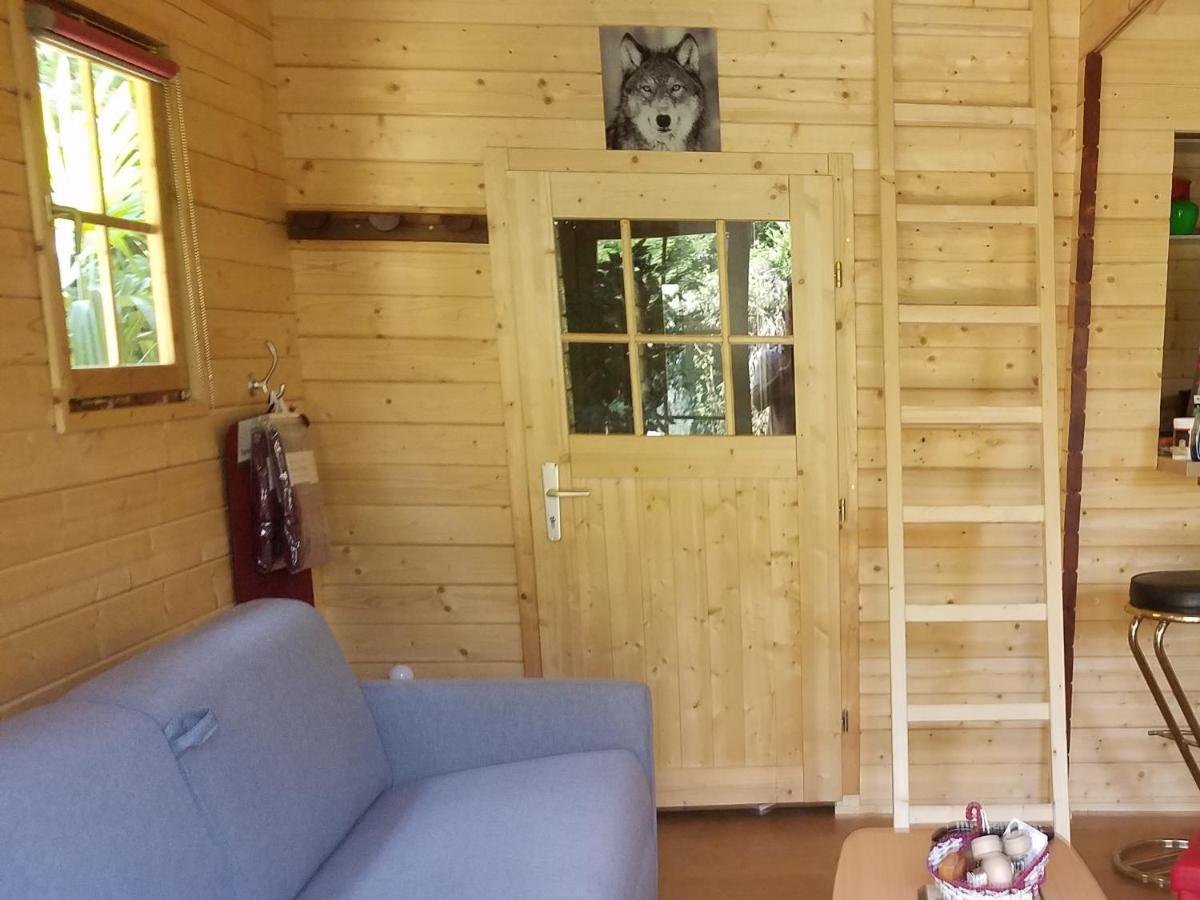 Normandy Cottage Gagny Екстериор снимка