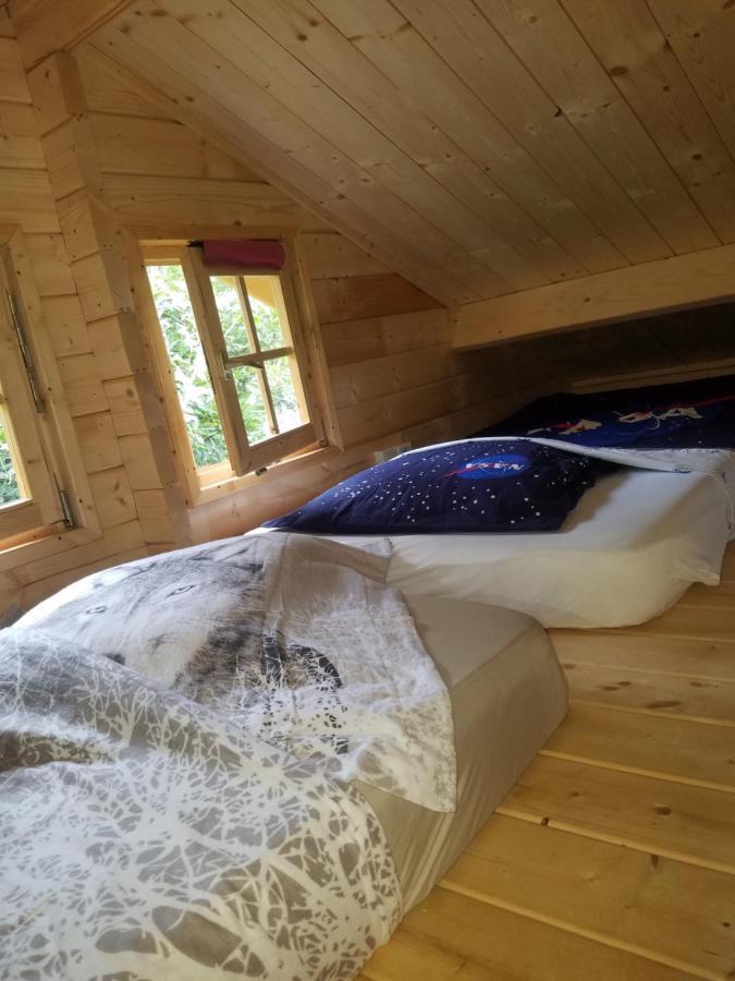 Normandy Cottage Gagny Екстериор снимка
