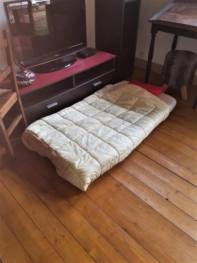Normandy Cottage Gagny Екстериор снимка