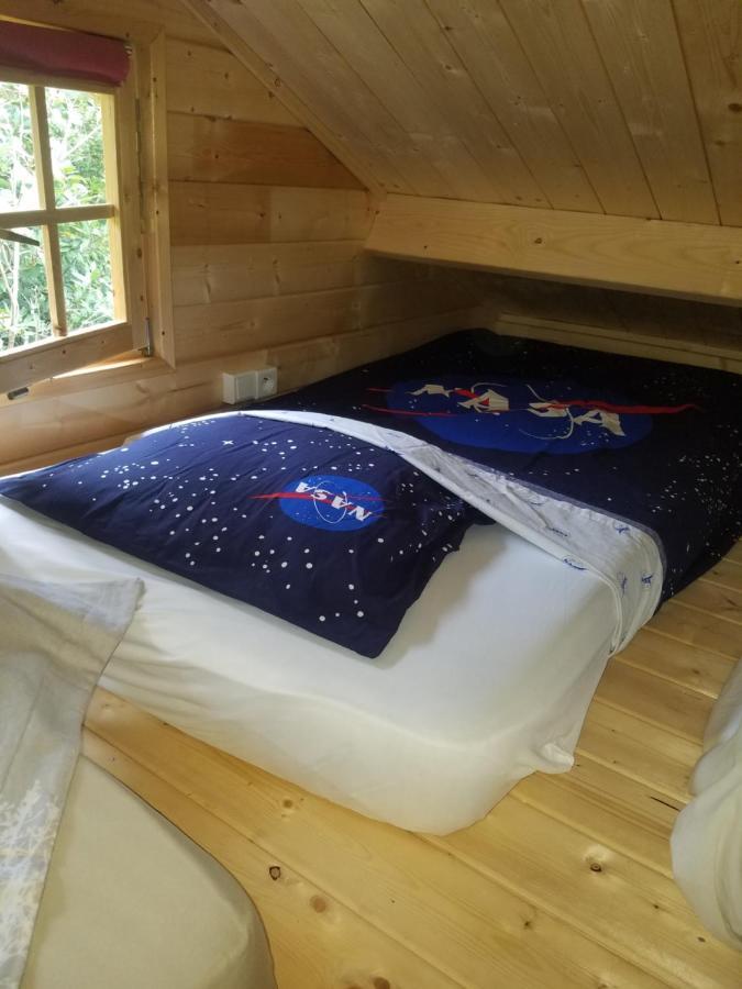 Normandy Cottage Gagny Екстериор снимка