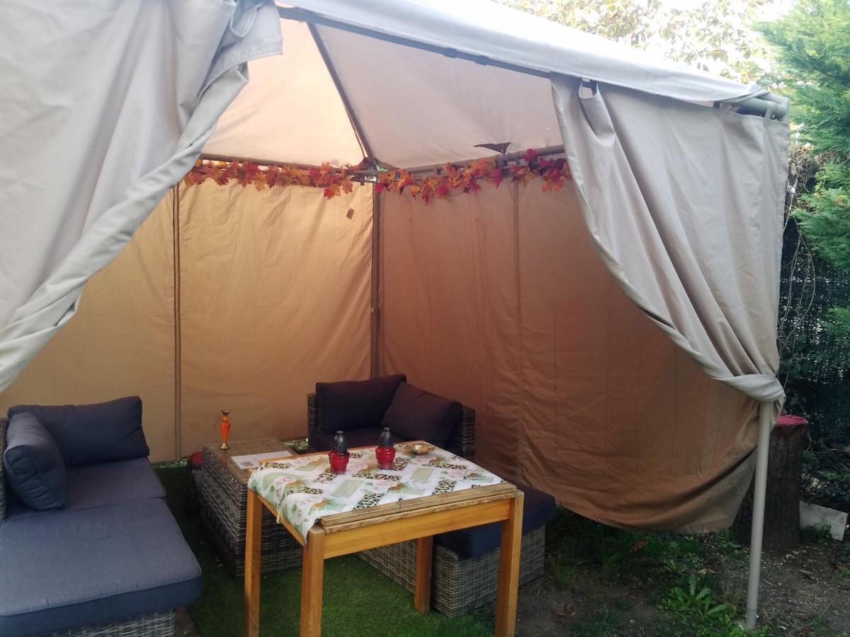 Normandy Cottage Gagny Екстериор снимка